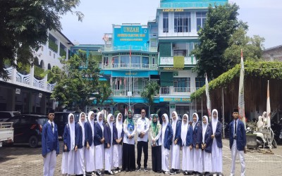 TINGKATKAN KUALITAS, MAIS ENGLISH CLUB LAKUKAN STUDI BANDING KE PSBA UNIVERSITAS ISLAM ZAINUL HASAN GENGGONG