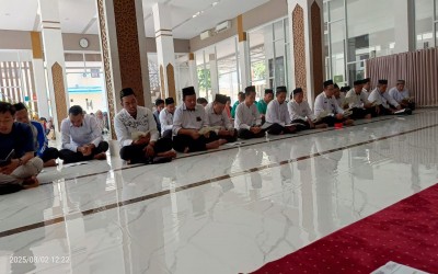 Rutinan Sabtu Manis Perkuat Ukhuwah Semua Lembaga se-Yayasan